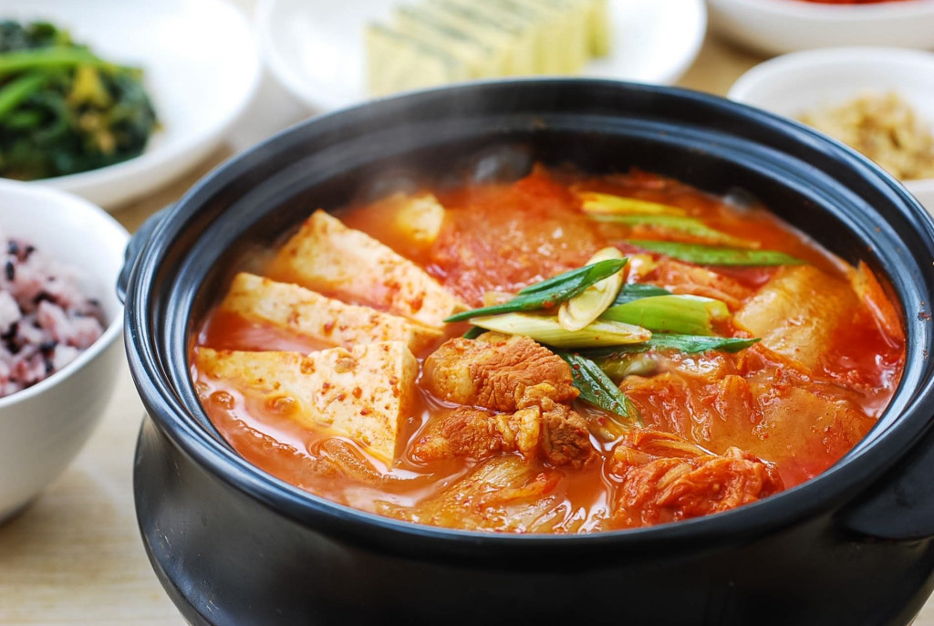 Cách làm canh kim chi